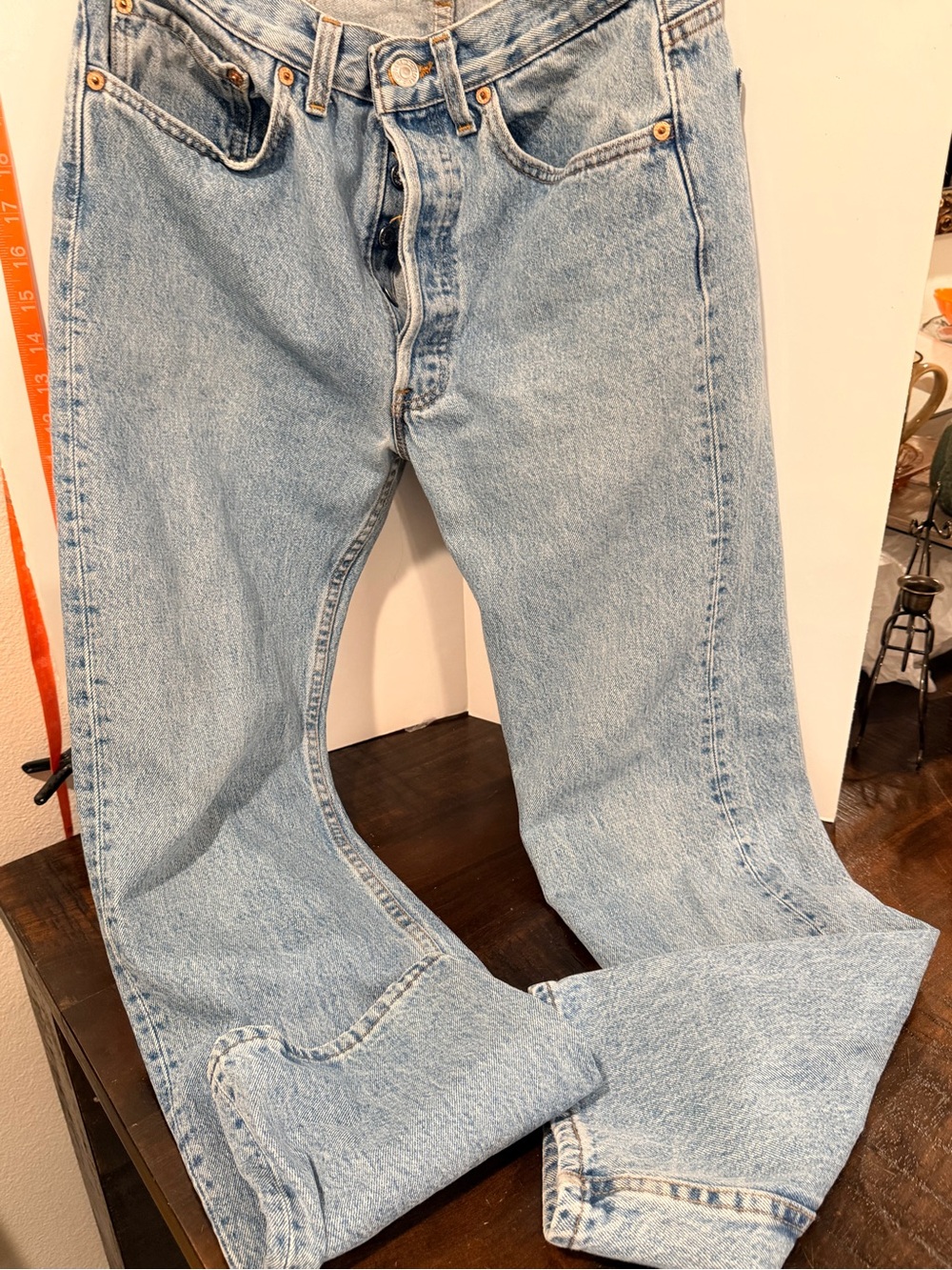 Classic 401 button fly Light Blue sz 31/30. 3-92 production. Mint
